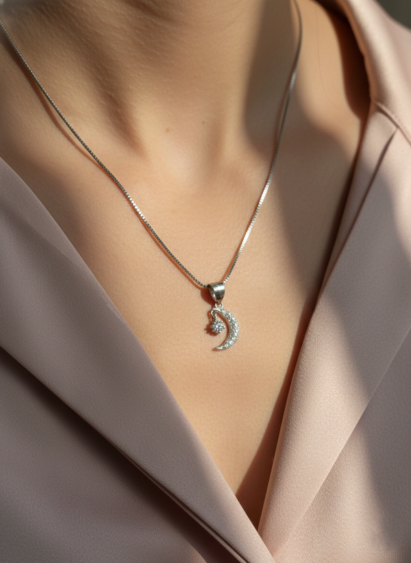 925 Sterling Silver Crescent Moon & Star Pendant Necklace