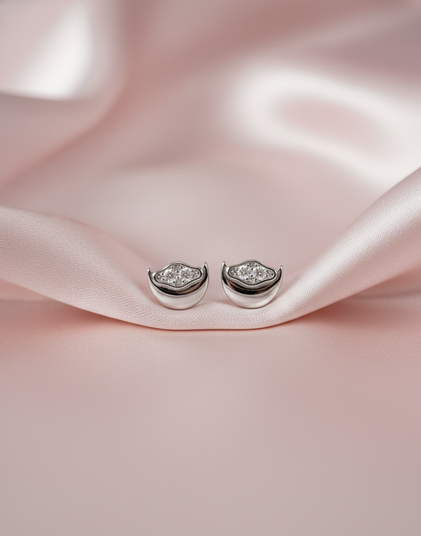 925 Sterling Silver Crescent Moon Stud Earrings