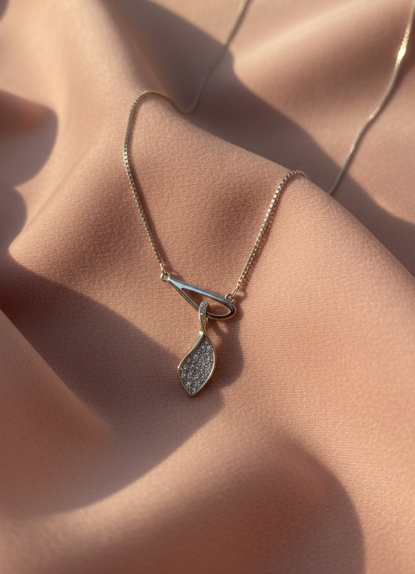 925 Sterling Silver Abstract Leaf Drop Pendant Necklace (Box Chain)