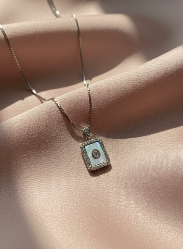 925 Sterling Silver Rectangular Mother of Pearl Pendant Necklace (Pear Stone)