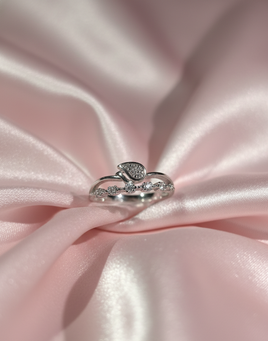 Arna's Silver 925 Sterling Silver Sparkling Wave Cross Ring