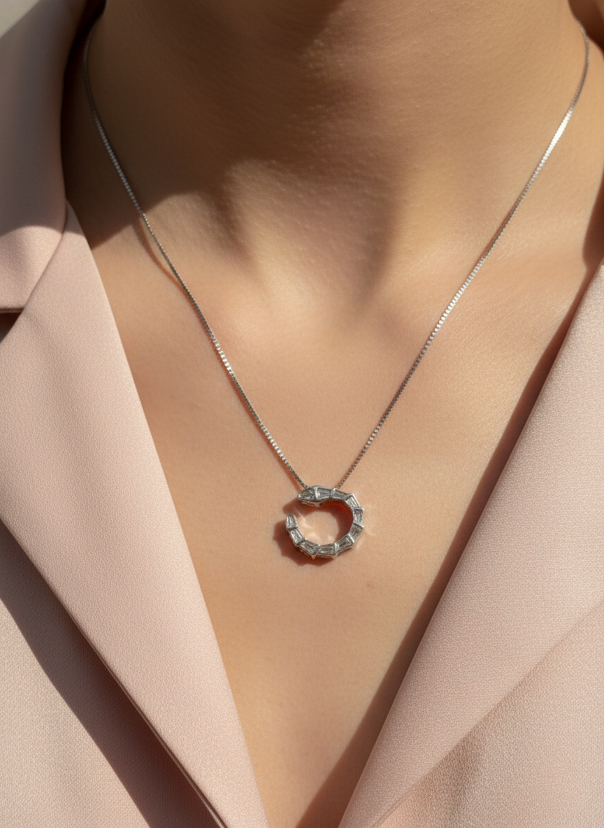 925 Sterling Silver Baguette Open Circle Pendant Necklace