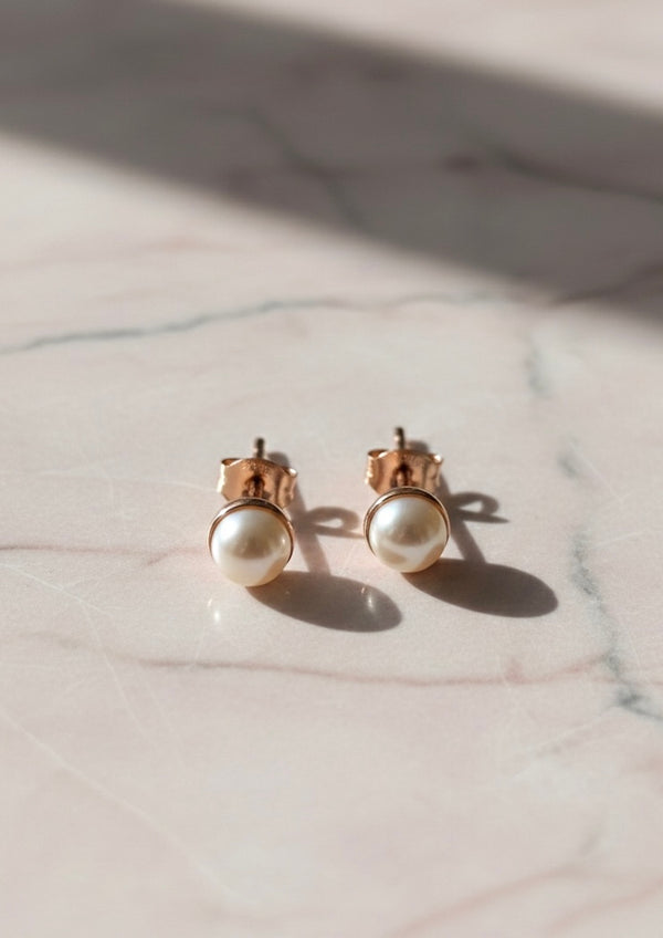 Classic Pearl Stud Earrings in Pure 925 Sterling Silver